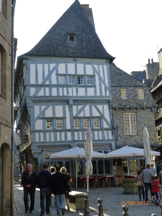 Le Logis De La Cour De Bretagne Au Port De Dinan Lanvallay Exterior foto